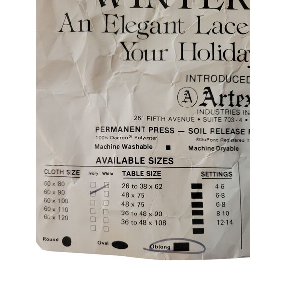 Vintage Artex Lace Winter Scene Obling 60x90 Tablecloth Ivory Christmas - Picture 2 of 11